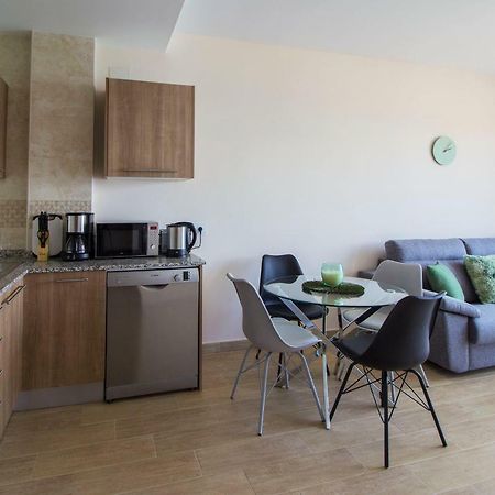 Beautiful Frontline Apartment Melioria With Panoramic Seaview カルプ エクステリア 写真