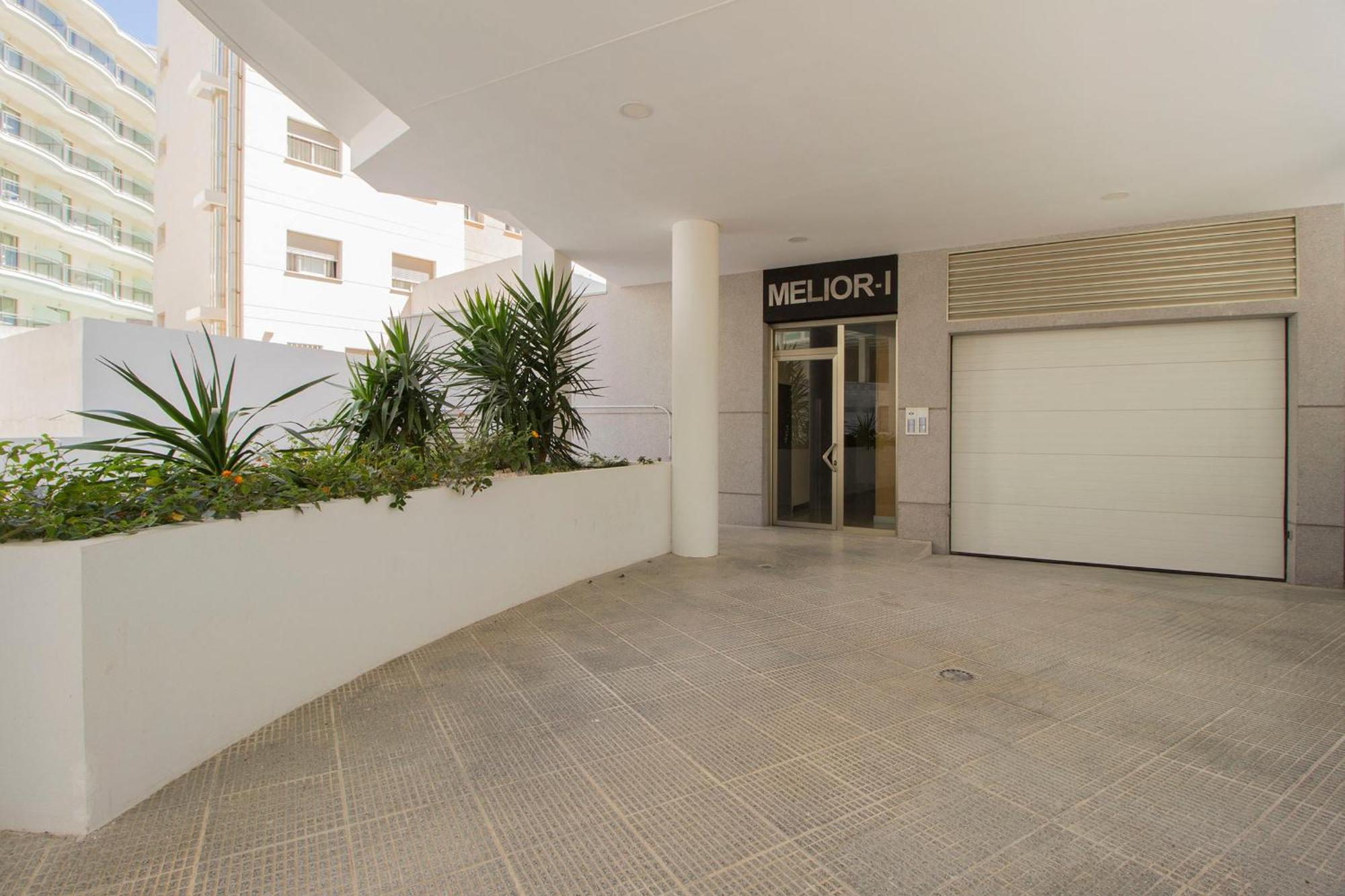 Beautiful Frontline Apartment Melioria With Panoramic Seaview カルプ エクステリア 写真