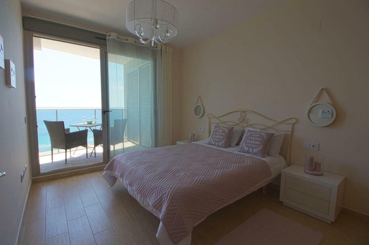Beautiful Frontline Apartment Melioria With Panoramic Seaview カルプ エクステリア 写真