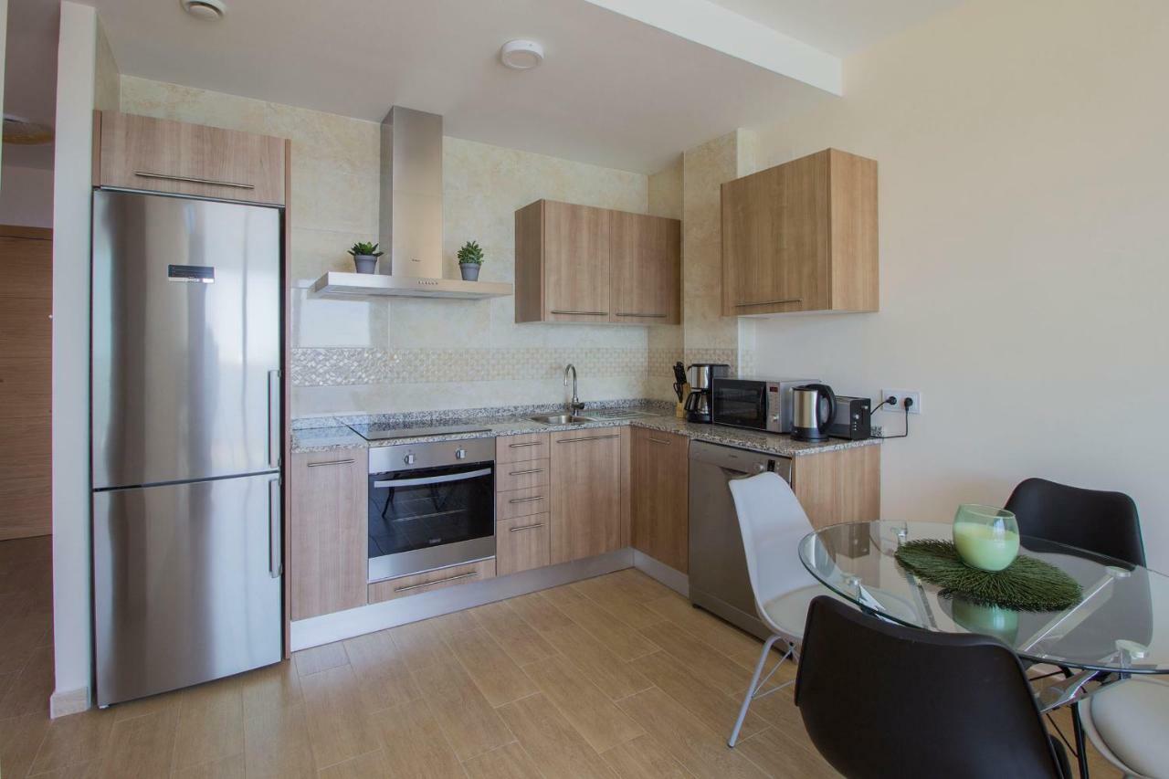 Beautiful Frontline Apartment Melioria With Panoramic Seaview カルプ エクステリア 写真